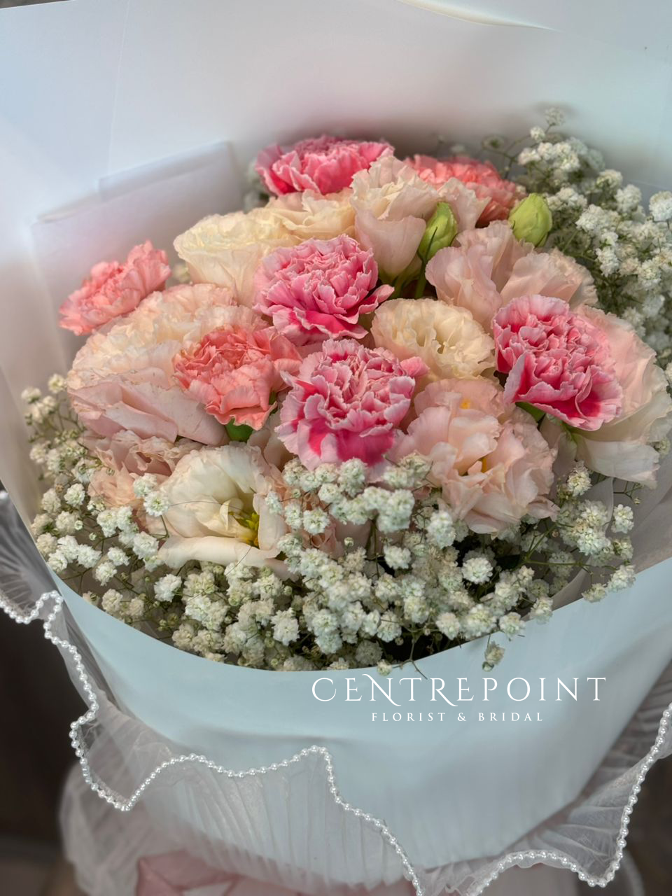 Carnations In White (RM 100.00)