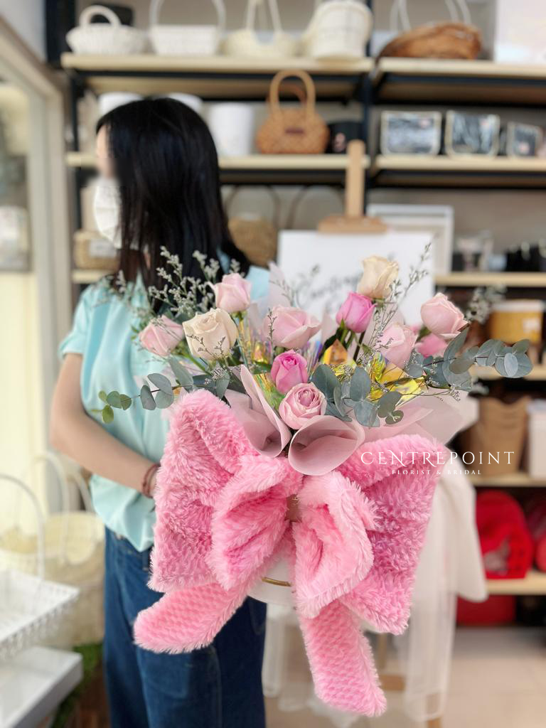 Miss Valentine (RM 220.00)