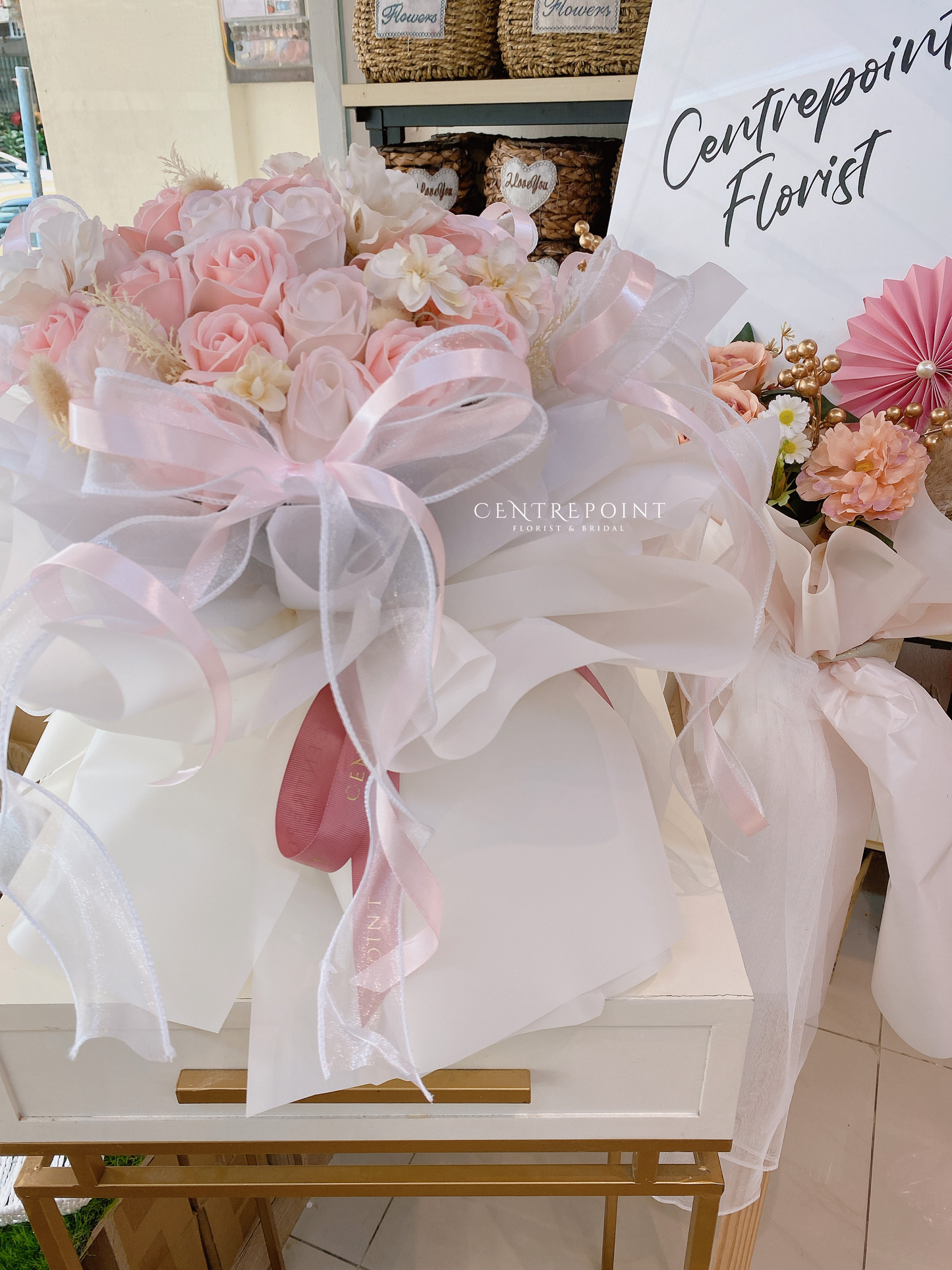 White Pink Princess (RM 250.00)