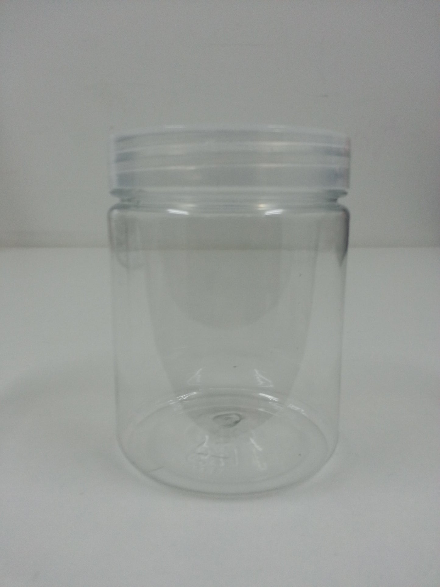 Cylinder Shape Container (RM0.75)
