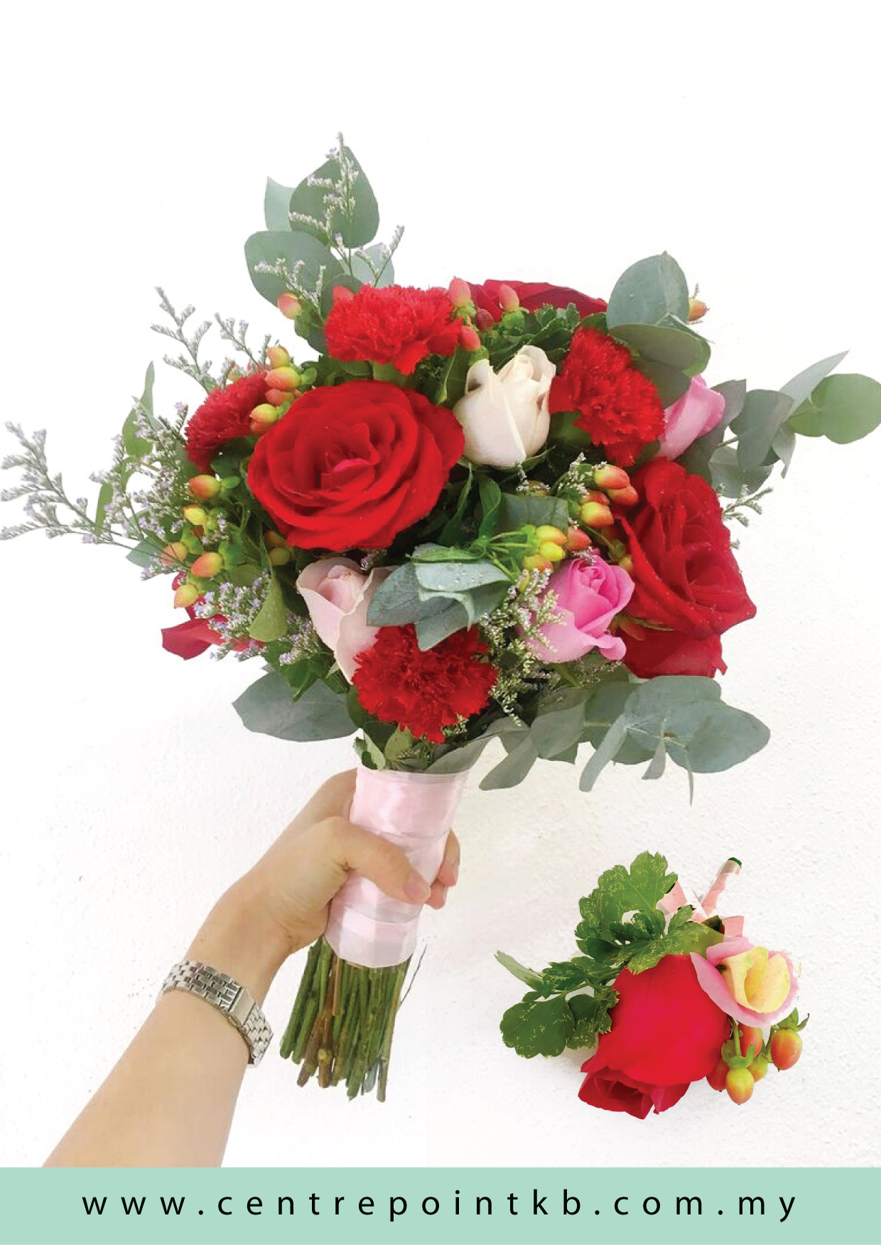 Korea Style Bridal Bouquet In Red (RM 180.00)