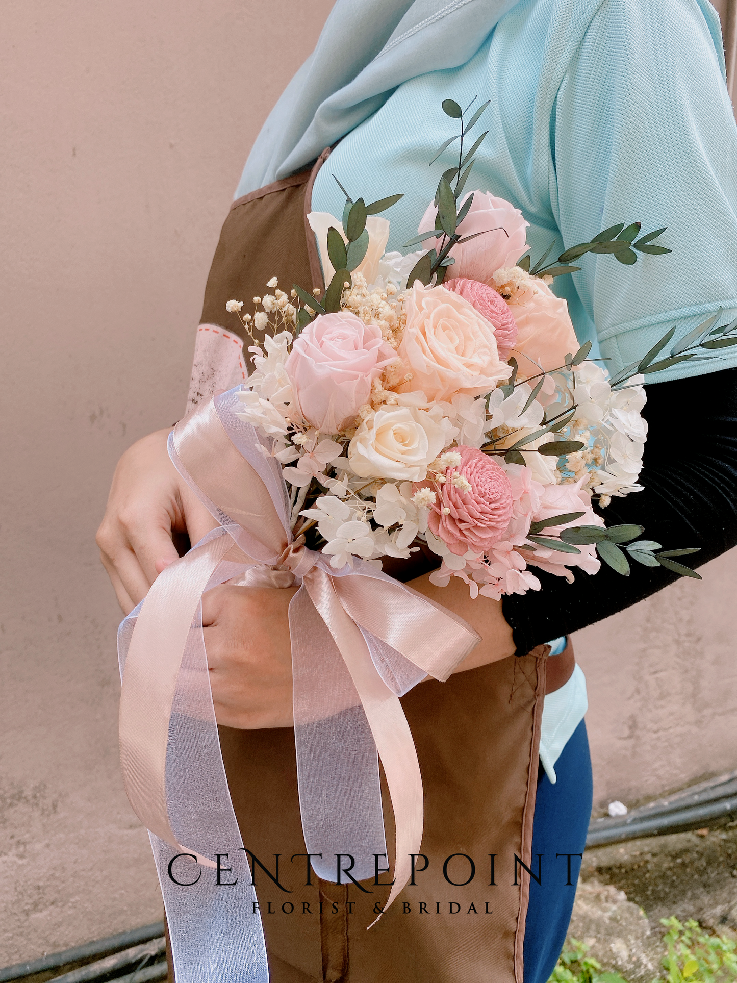 Dusty Pink Bride - Preserved Flower (RM 300.00)