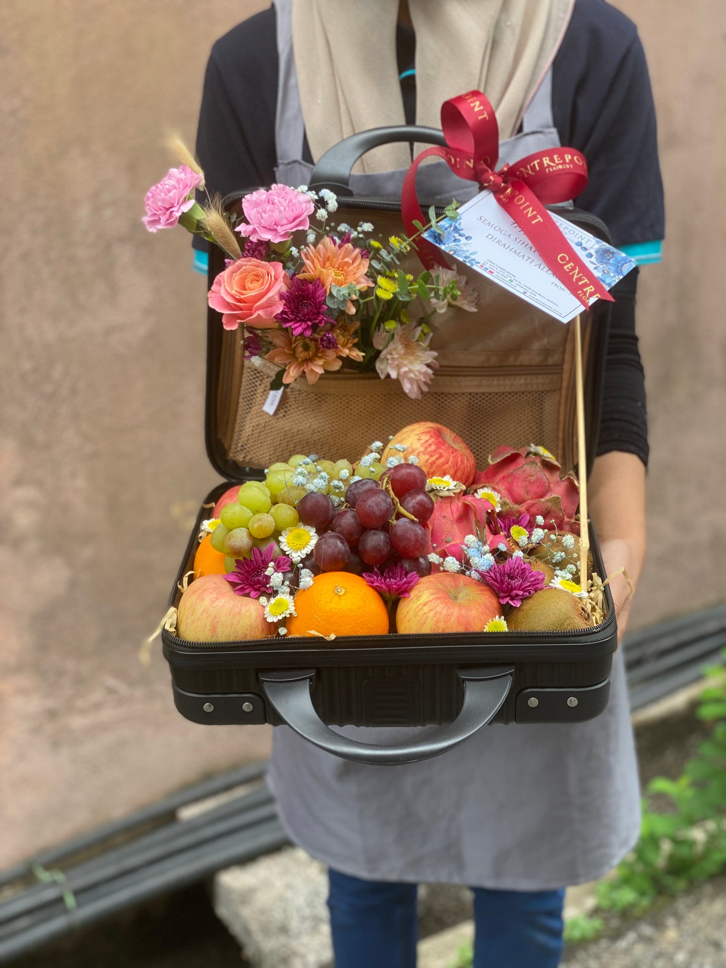 Fruit & Flower Basket 118 (RM 180.00)