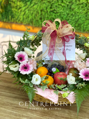 Fruit & Flower Basket 70 (RM 220.00)