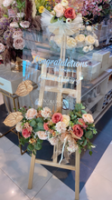 Trendy Transparent Glass Opening Stand (RM 350.00)