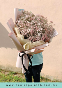 Giant Baby Breath Spray Bouquet (RM 300.00)