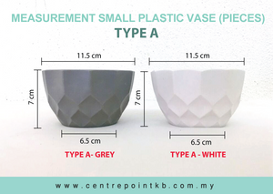 Small Plastic Vase (Pieces)