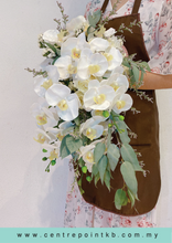 Sophisticated Orchid (RM 180.00)