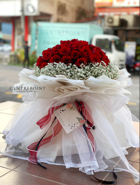 Snowing Love (RM 650.00)