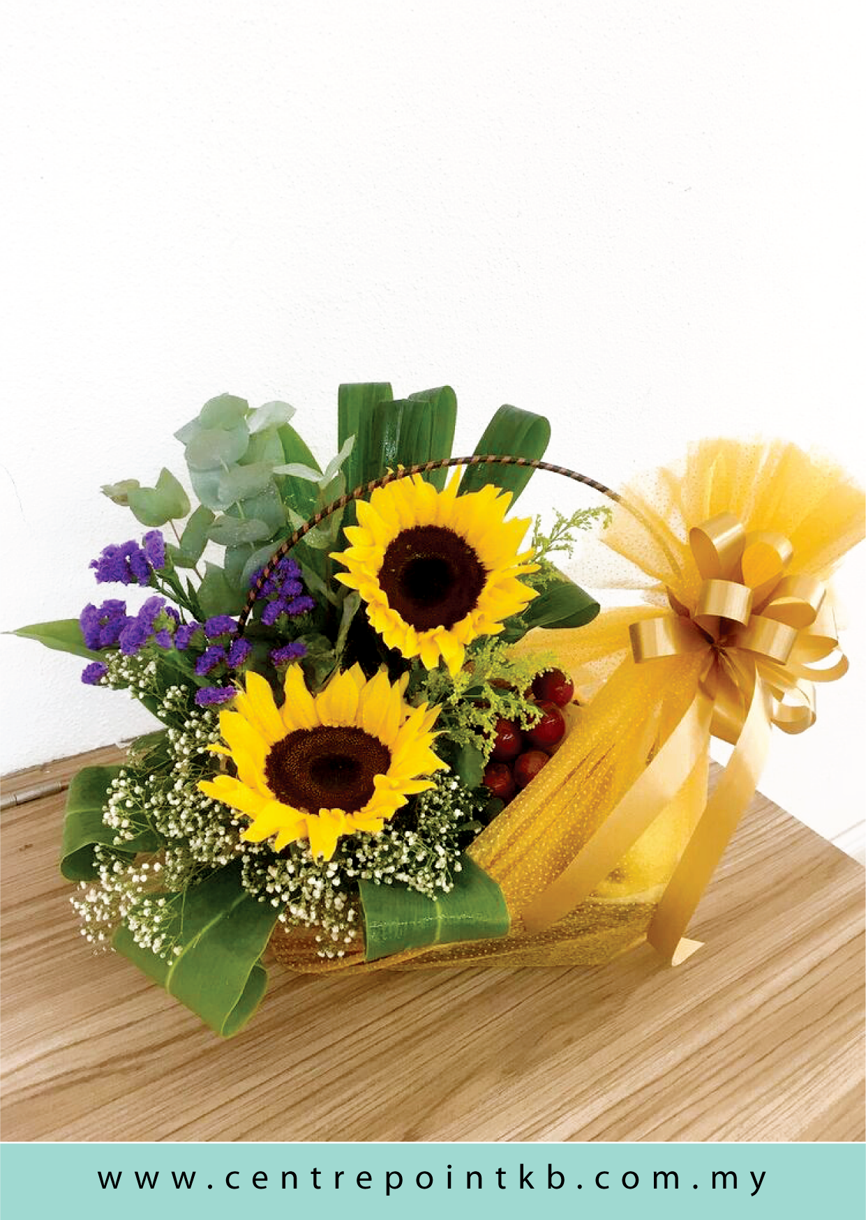 Sun Flower Fruit & Flower Basket  (RM 80.00)